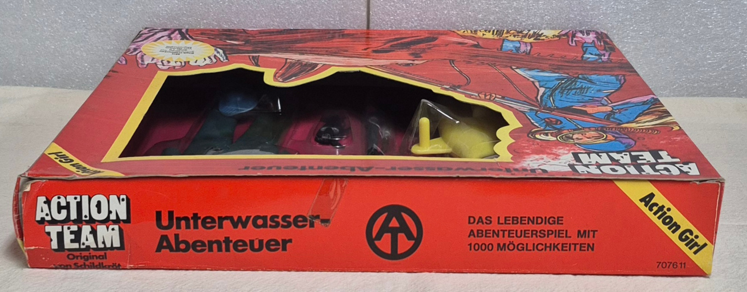 schildkrot-hasbro-gi-joe-action-team-underwater-adventure-outfit-for-action-girl-3 1975 Schildkrot Hasbro G.I. Joe Action Team Underwater Adventure (Unterwasser-Abenteuer) Outfit for Action Girl: Mint in Box 3