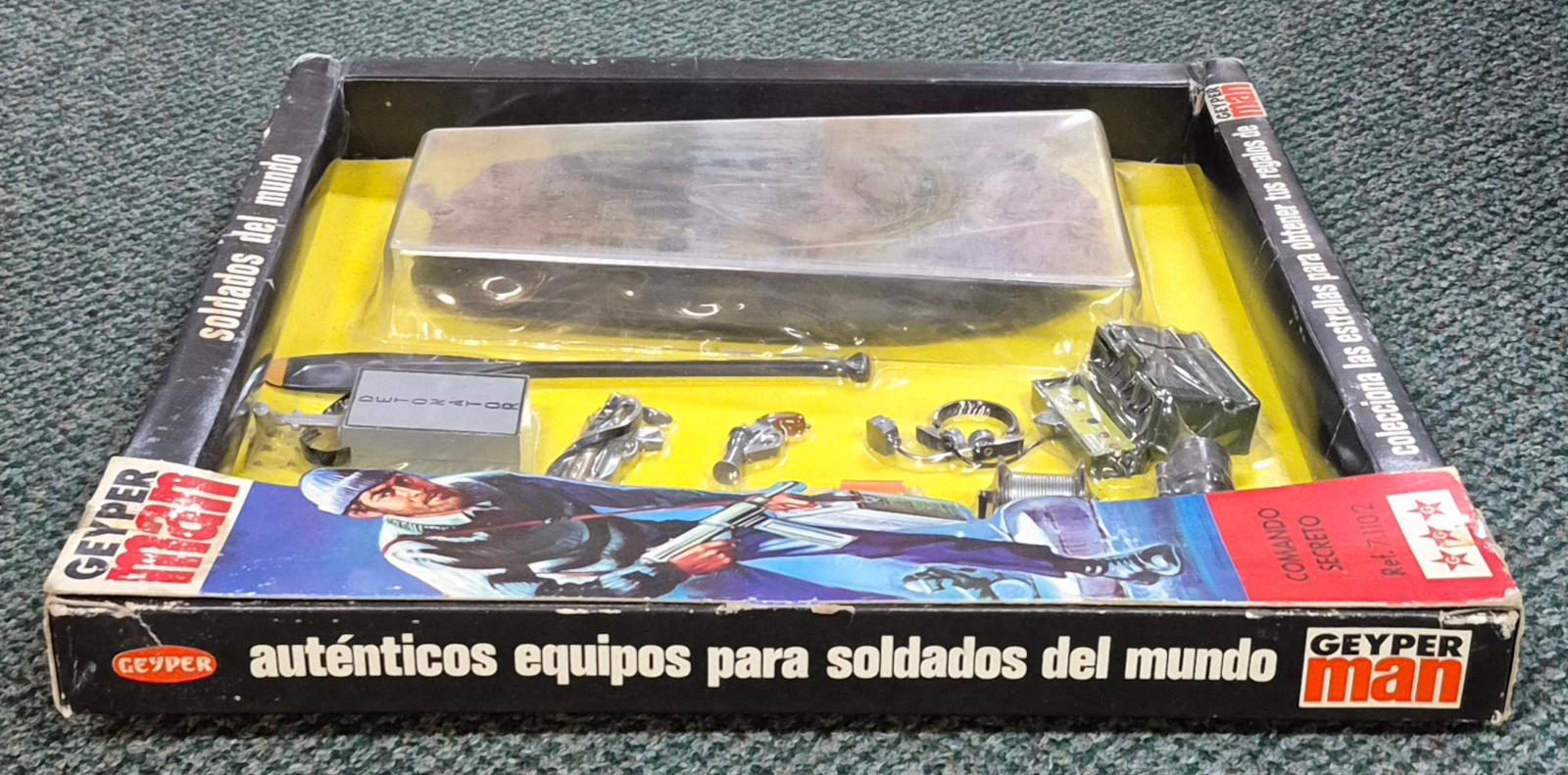 geyperman-hasbro-gi-joe-7110-2-comando-secreto-secrtet-mission-to-spy-island-6 MIP 1975 Geyperman Hasbro G.I. Joe Comando Secreto (Secret Mission to Spy Island) Set #7110/2: Mint in Package 6