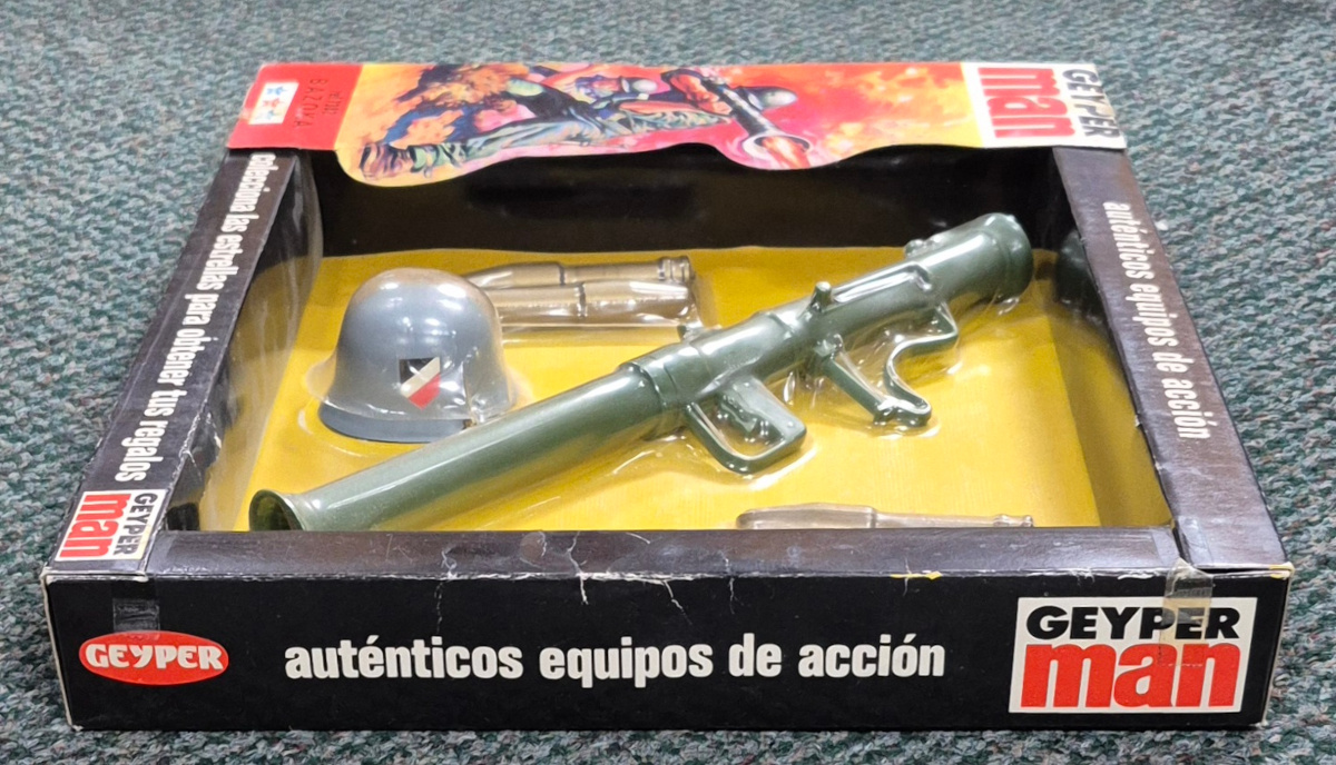 MIP 1975 Geyperman Hasbro G.I. Joe Bazoka (Bazooka) #7302 with