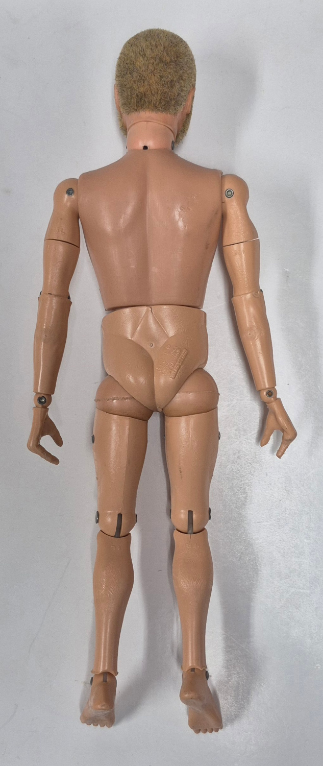 hasbro-1971-gi-joe-adventure-team-land-adventurer-and-search-for-the-stolen-idol-set-11 Hasbro 1971 G.I. Joe Adventure Team Land Adventurer and Search for the Stolen Idol Set Complete in the Box 11