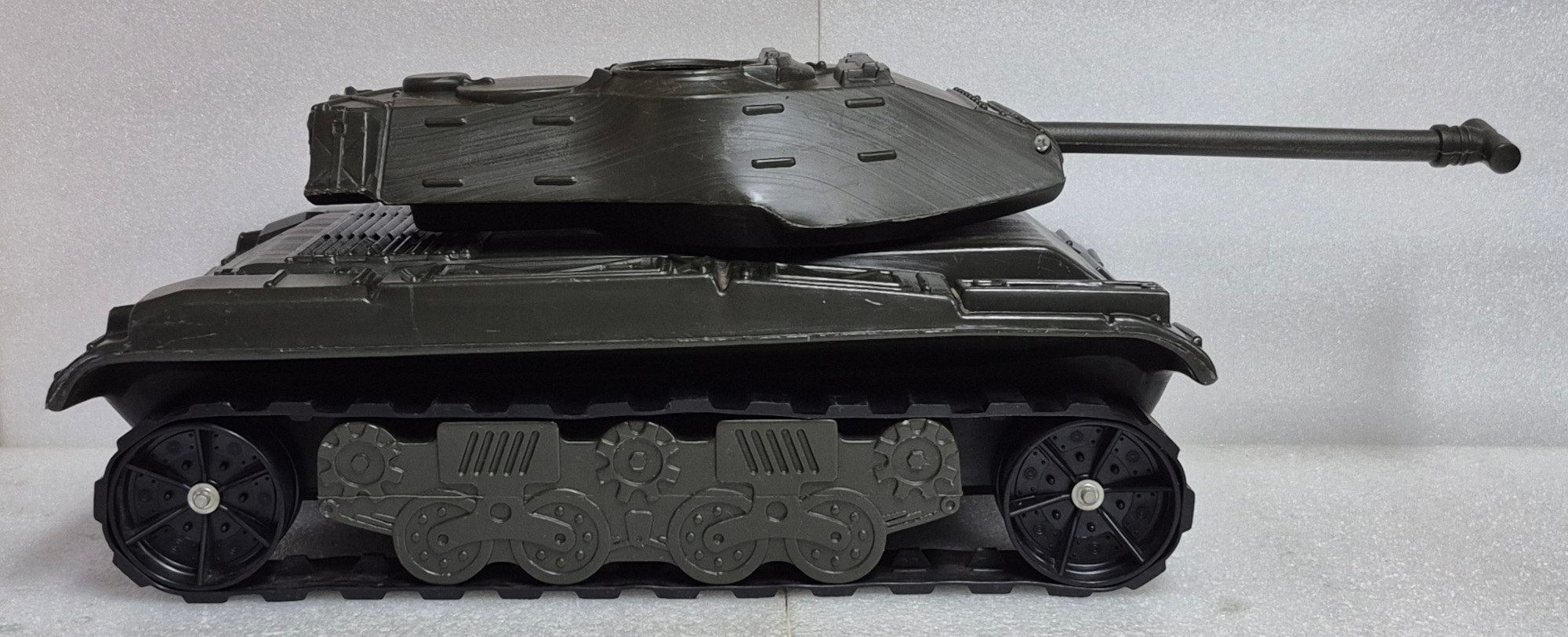 hasbro-gi-joe-the-defenders-iron-knight-tank-mib-7 MIB 1975 Hasbro G.I. Joe The Defenders "Iron Knight" Tank: Mint in Box 7