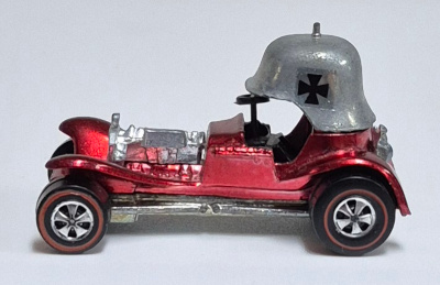 hot-wheels-1970-redline-first-issue-red-baron-4 1970 Mattel Redline Hot Wheels First Issue (Spectraflame ) Red Baron - Near Mint 4