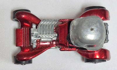 hot-wheels-1970-redline-first-issue-red-baron-5 1970 Mattel Redline Hot Wheels First Issue (Spectraflame ) Red Baron - Near Mint 5