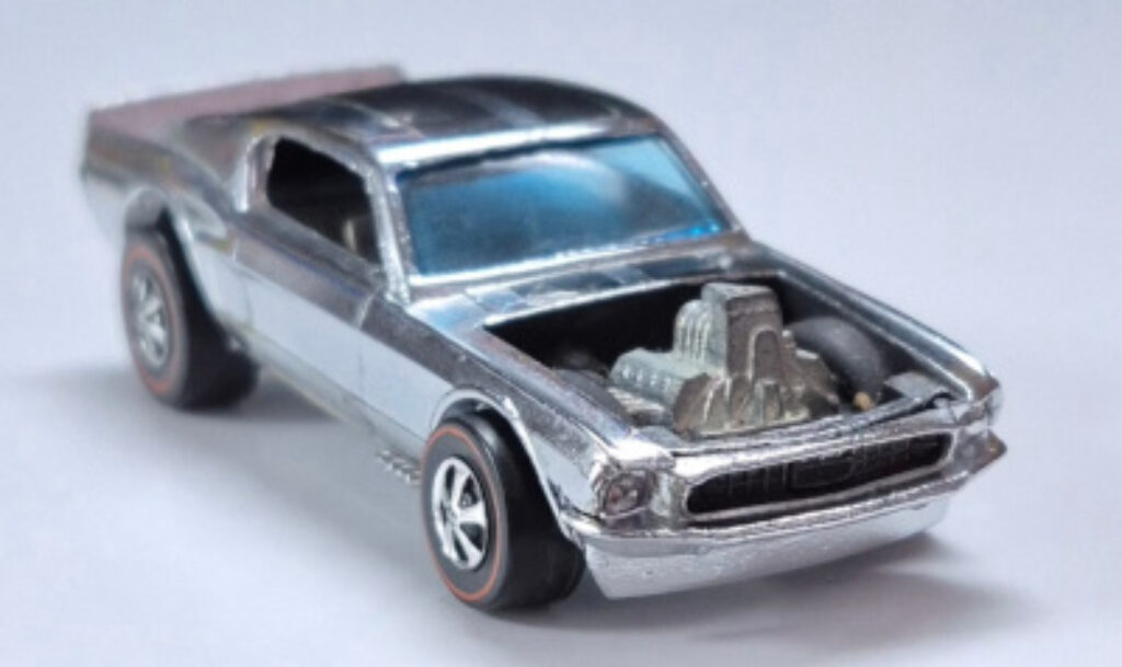 Mustang Boss Hoss Silver Special with Champagne Interior 6