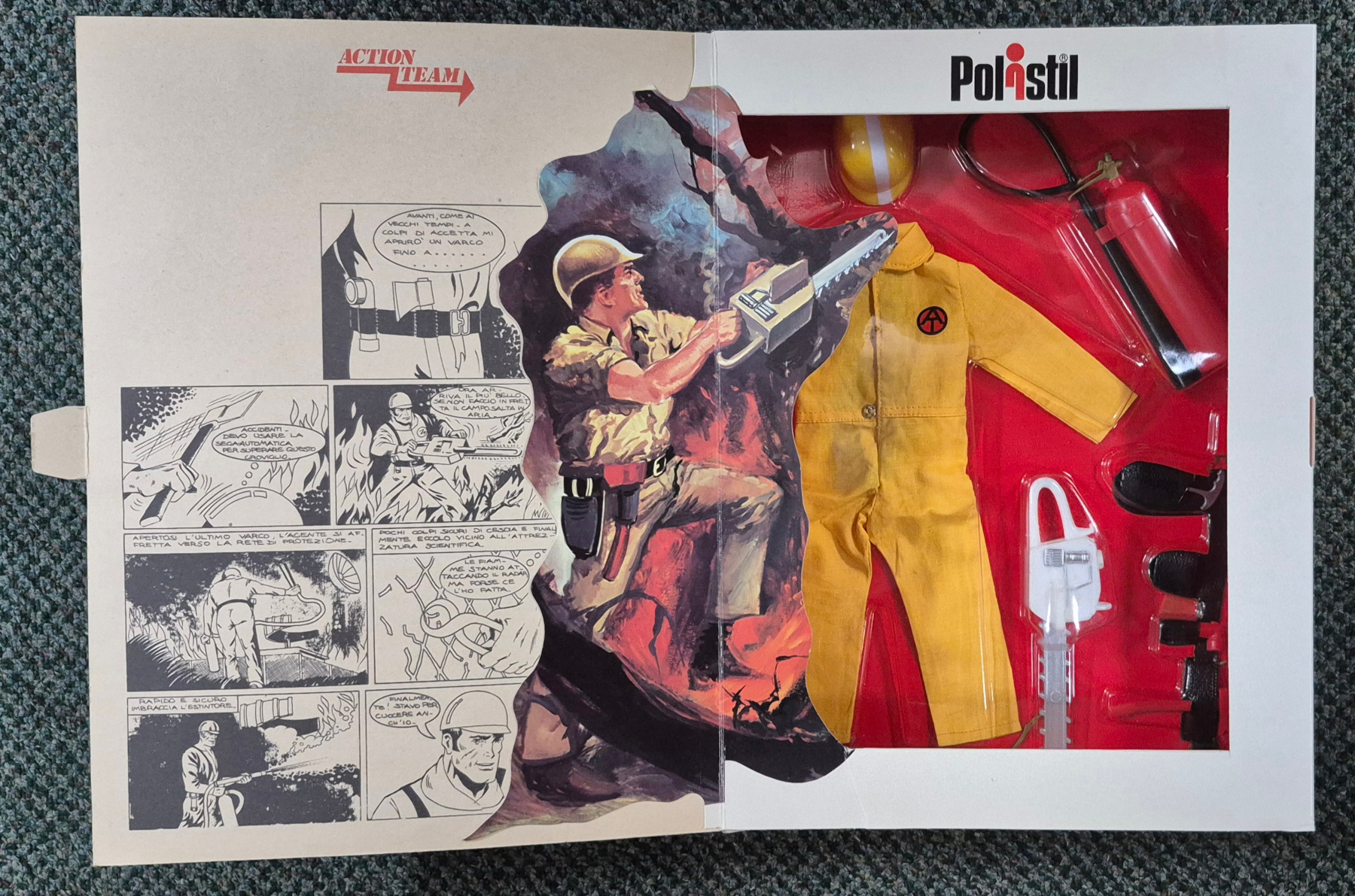 polistil-hasbro-action-team-gi-joe-smoke-jumper-equipment-set-12-3 MIB 1975 Polistil Action Team Hasbro G.I. Joe Smoke Jumper Equipment Set #13: Mint in Box 3