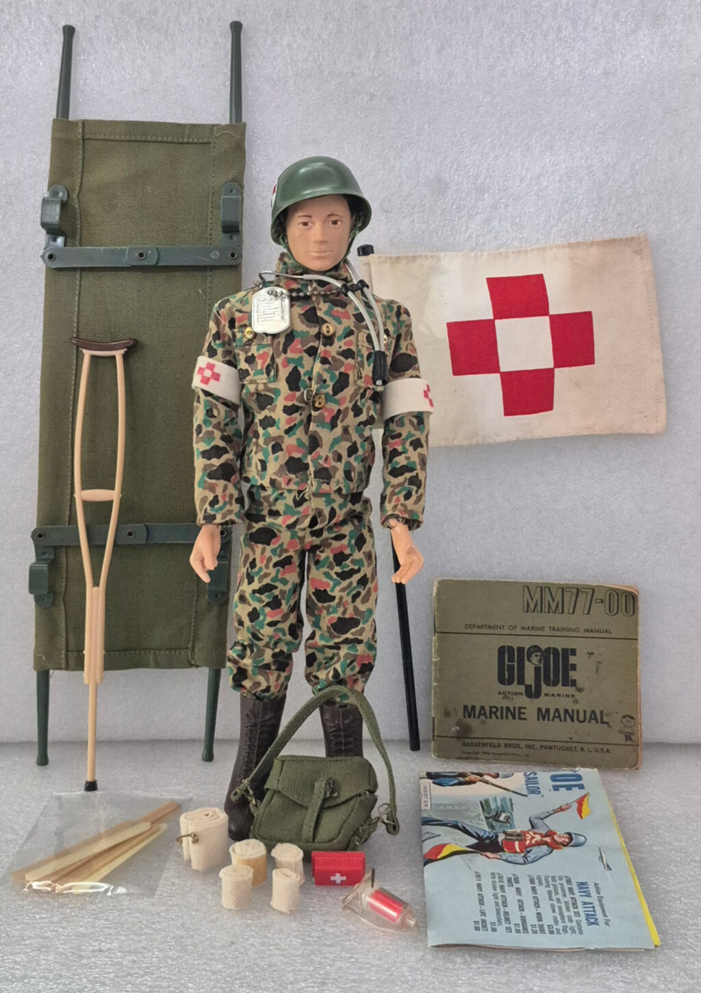 1964 Hasbro G.I. Joe Action Marine & Marine Medic Set 7719 Complete in Box 1