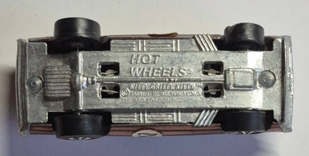 1970-mattel-hot-wheels-redline-brown-nitty-gritty-kitty-6 1970 Mattel Redline Hot Wheels Brown Nitty Gritty Kitty - Mint 6