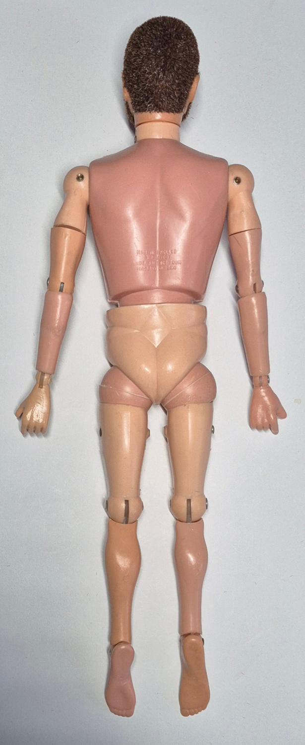 1973-hasbro-gi-joe-adventure-team-land-adventurer-and-hidden-treasure-set-7308-5-5 1973 Hasbro G.I. Joe Adventure Team Land Adventurer with Hidden Treasure Equipment Set 7308-5 in Custom Box 5
