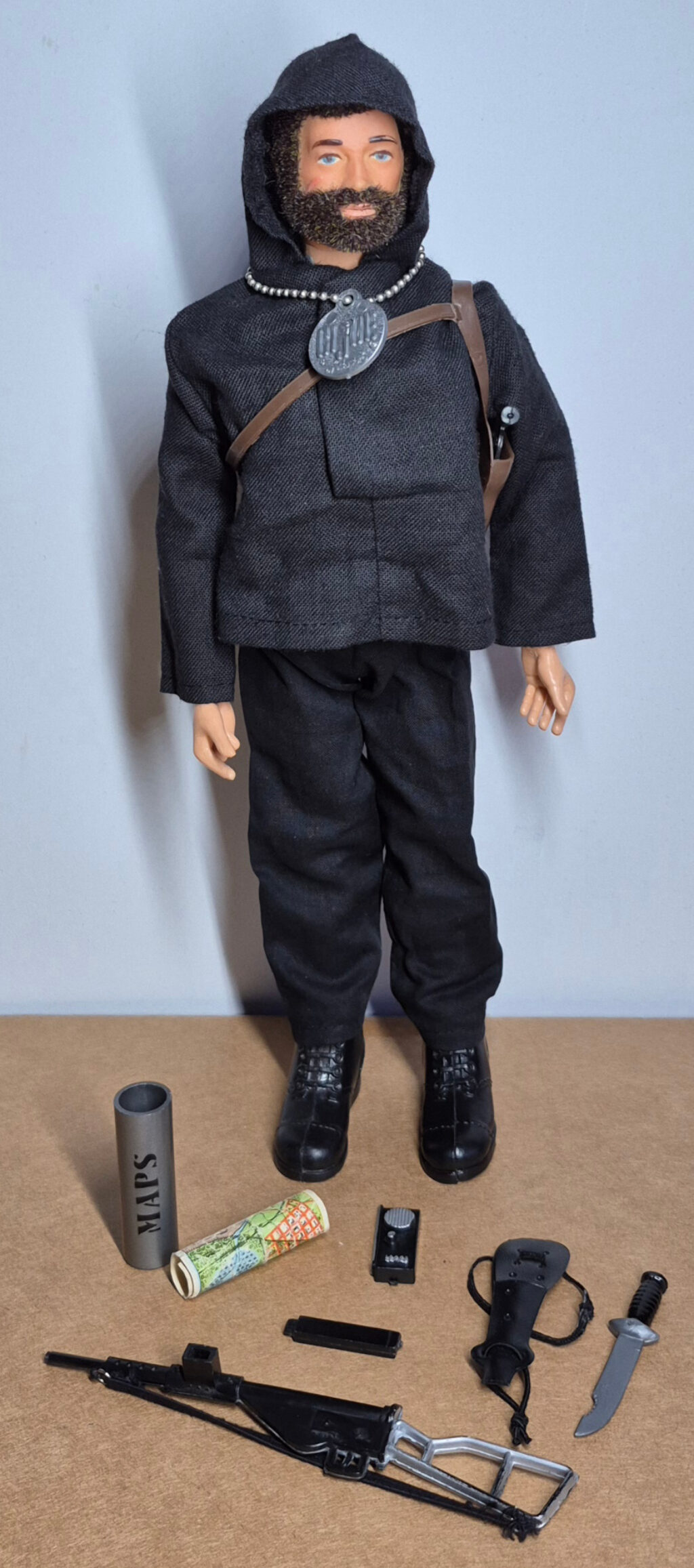 1973 Hasbro G.I. Joe Adventure Team Land Adventurer with Infiltration Equipment Set 7372 1