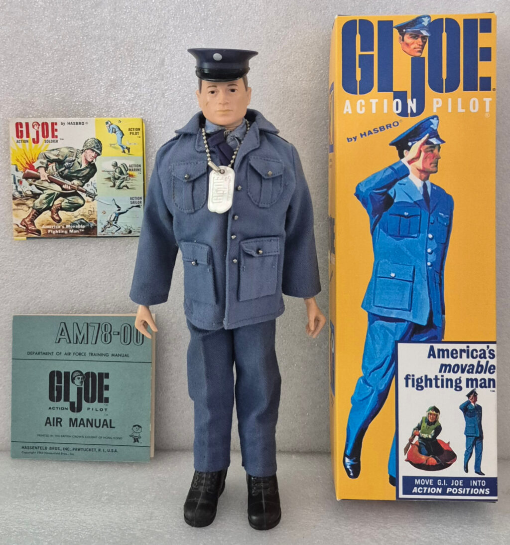1964 Hasbro G.I. Joe Action Pilot & Dress Uniform Set 7803 Complete 1